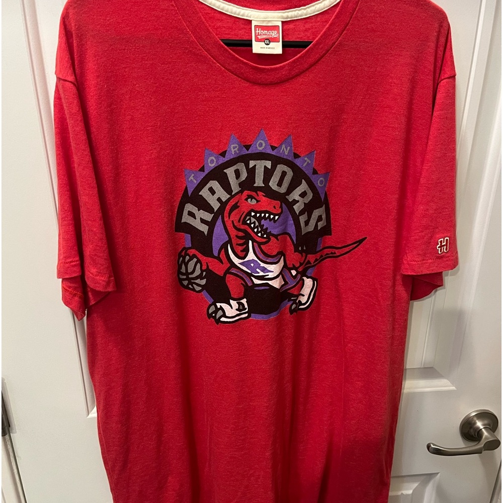 Toronto Raptors T-shirt - Picture 2 of 5